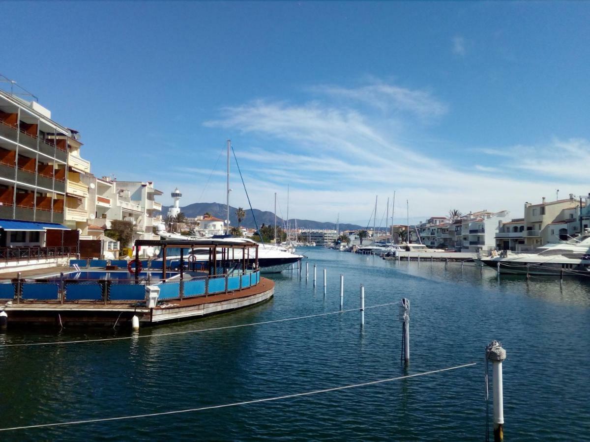 Unsejouraempuriabrava-TERRASSE-VUE MER -CLIME- WIFI PARKING Empuriabrava Exterior foto